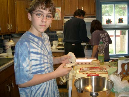 Splitting english muffins